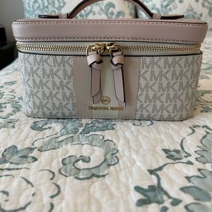 Michael Kors makeup travel case